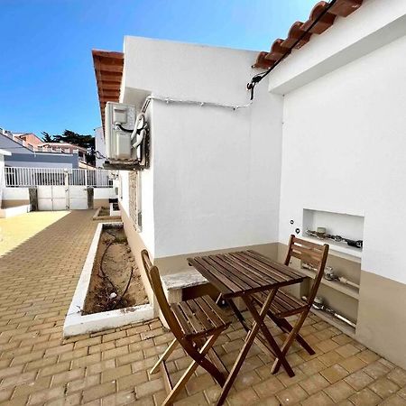 Studio In Estoril Near Beach Walk In 3 Min Exterior foto