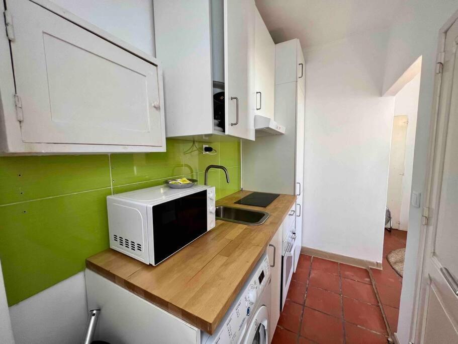 Studio In Estoril Near Beach Walk In 3 Min Exterior foto
