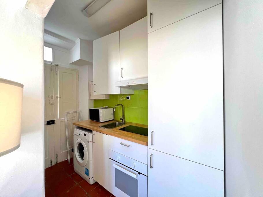Studio In Estoril Near Beach Walk In 3 Min Exterior foto